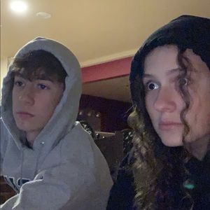 Meet your Posher, Chloe